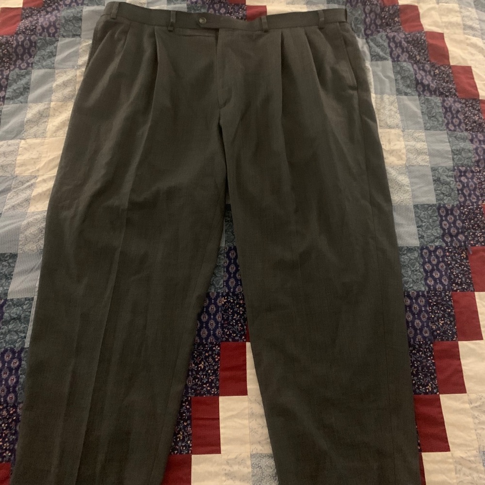 Roundtree&Yorke Dress Pants